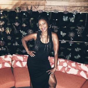 Meet your Posher, Felicha